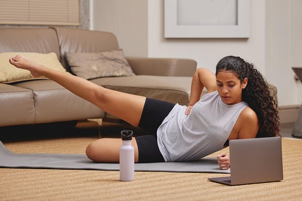 Como criar uma rotina de exercícios em casa